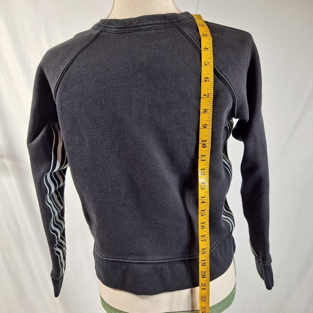 Athleta Black And White Striped Racer Cropped Sweatshirt - Picture 4 of 7